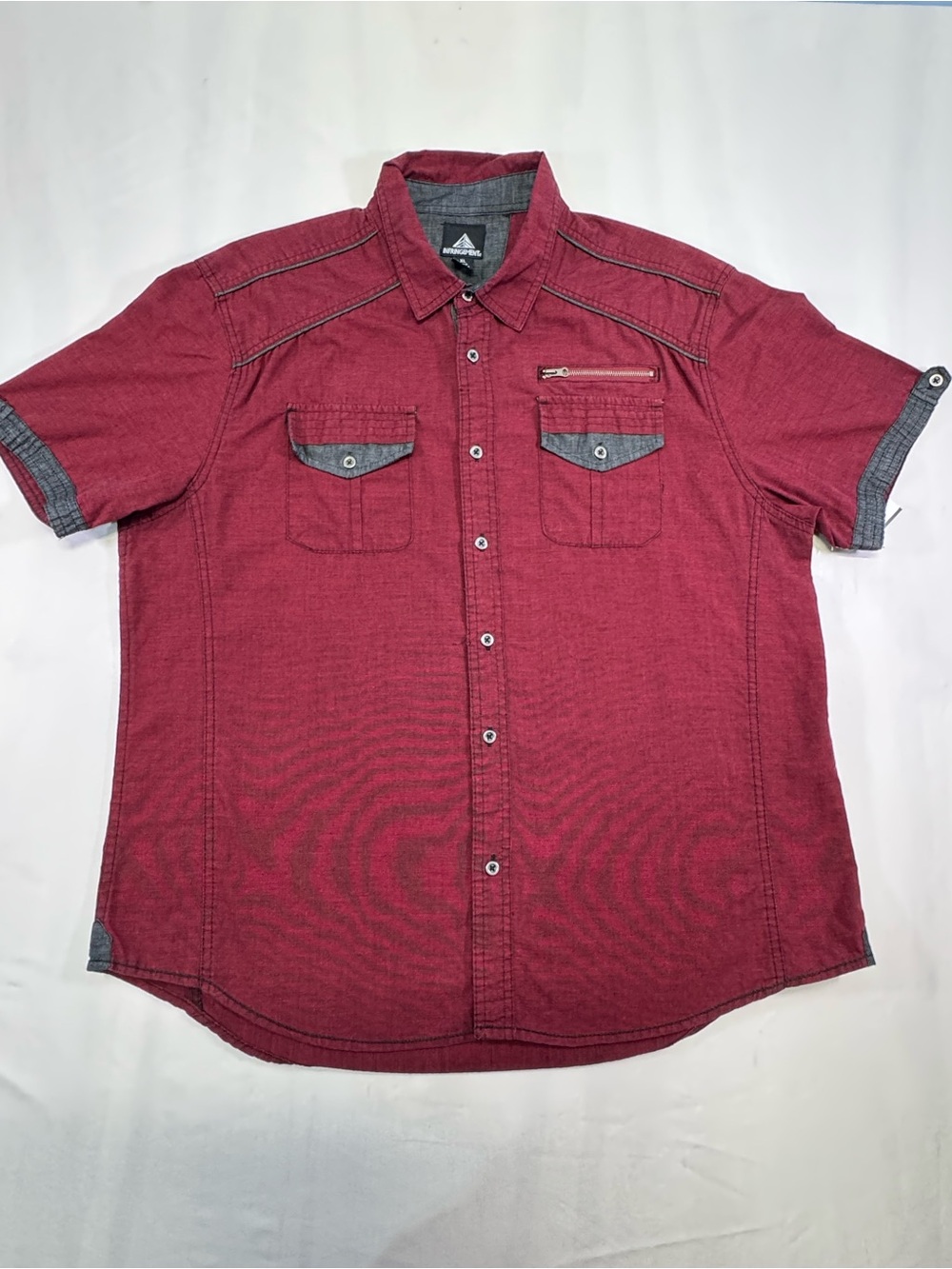 Burgundy Short-Sleeve Button-Down Shirt - Picture 5 of 12